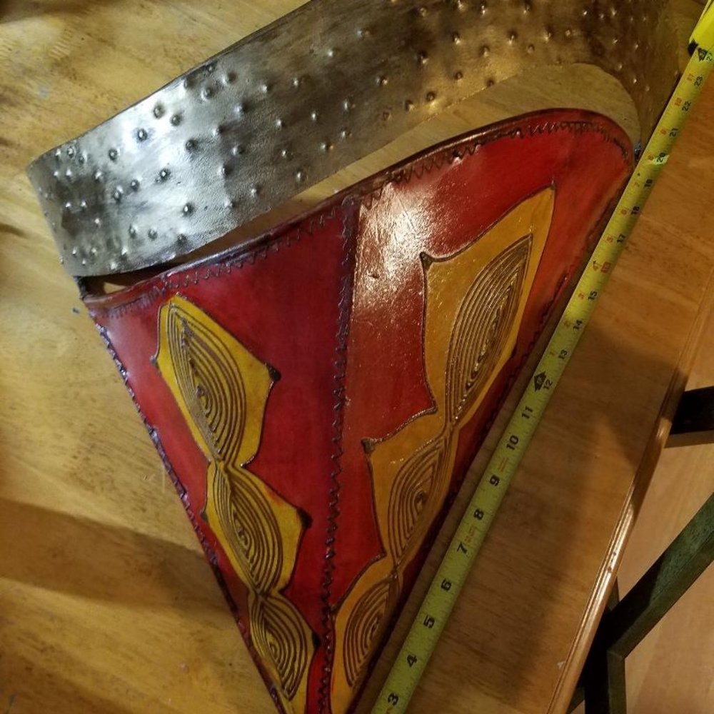 Wall mount decoration.